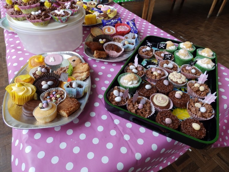 Sheredes Primary School » Easter Bake